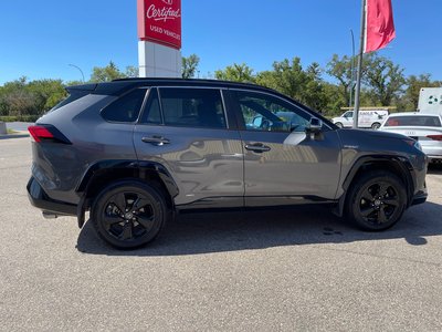 Toyota RAV4 Hybrid  2019 à Regina, Saskatchewan