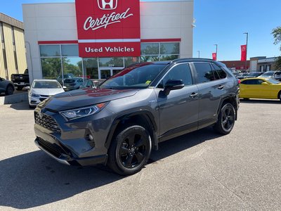 Toyota RAV4 Hybrid  2019 à Regina, Saskatchewan