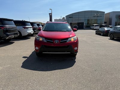 Toyota RAV4  2015 à Regina, Saskatchewan