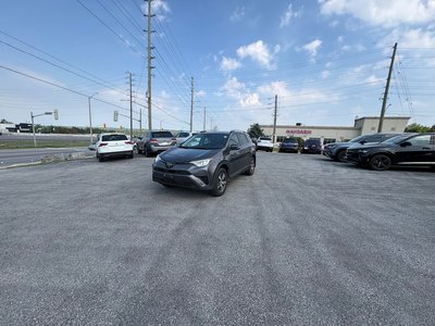 2018 Toyota RAV4 in Barrie, Ontario