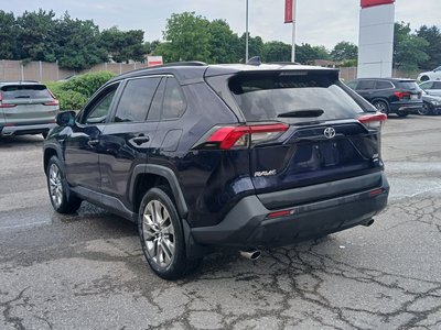 2019 Toyota RAV4 in Mississauga, Ontario