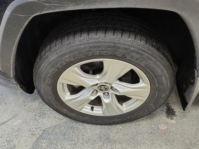 Toyota RAV4  2021 à Regina, Saskatchewan