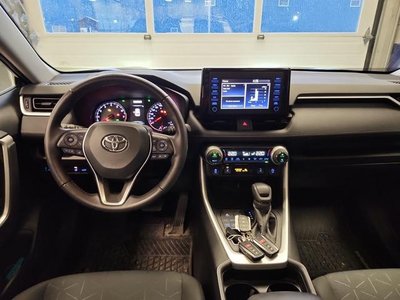 Toyota RAV4  2021 à Regina, Saskatchewan