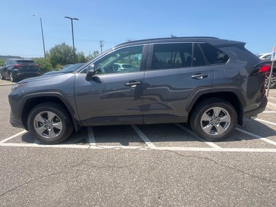 Toyota RAV4  2025 à Bolton, Ontario