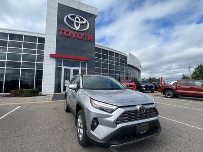 Toyota RAV4  2025 à Bolton, Ontario