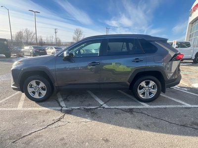 Toyota RAV4  2025 à Bolton, Ontario