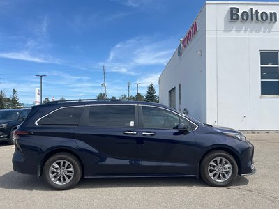 2024 Toyota Sienna Hybrid in Bolton, Ontario