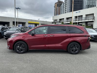 Toyota Sienna Hybrid  2025 à Vancouver, Colombie-Britannique