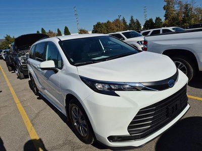 2025 Toyota Sienna Hybrid in Regina, Saskatchewan