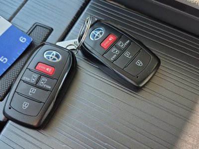2025 Toyota Sienna Hybrid in Regina, Saskatchewan