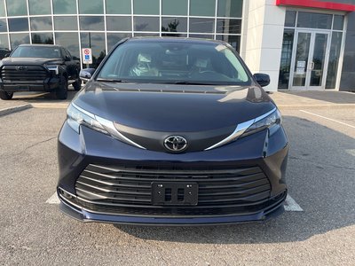 Toyota Sienna Hybrid  2026 à Bolton, Ontario