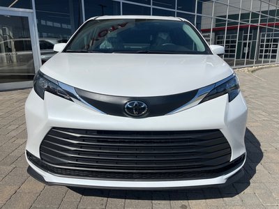 Toyota Sienna Hybrid  2026 à Bolton, Ontario