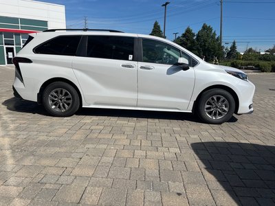 Toyota Sienna Hybrid  2026 à Bolton, Ontario