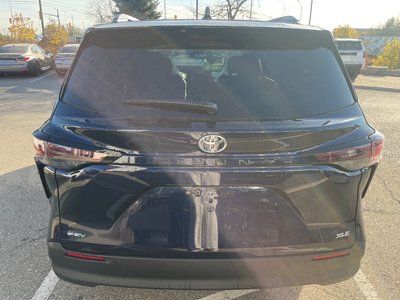 2026 Toyota Sienna Hybrid in Bolton, Ontario