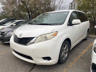 2012 Toyota Sienna in Markham, Ontario