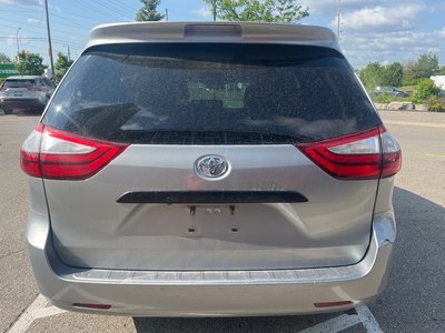 2016 Toyota Sienna in Bolton, Ontario