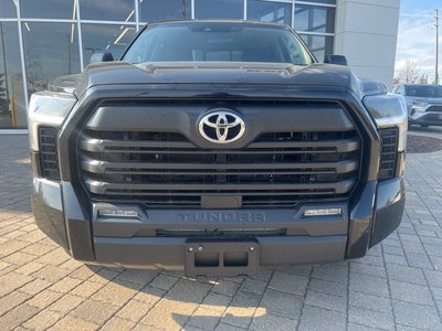 Toyota TUNDRA 4X4  2022 à Bolton, Ontario