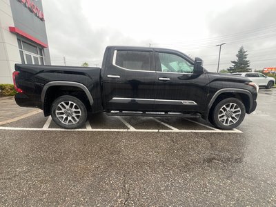 2023 Toyota TUNDRA 4X4 in Bolton, Ontario