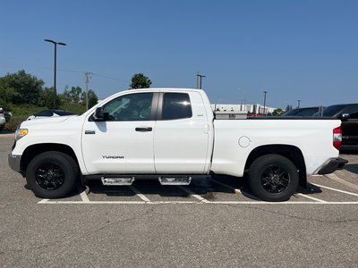 Toyota Tundra  2015 à Bolton, Ontario
