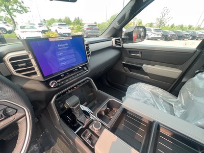 Toyota Tundra  2025 à Bolton, Ontario