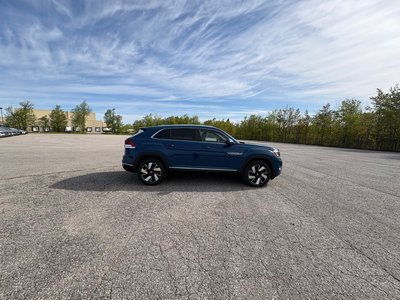 2026 Volkswagen Atlas Cross Sport in Barrie, Ontario