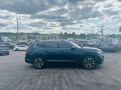 2021 Volkswagen Atlas in Barrie, Ontario