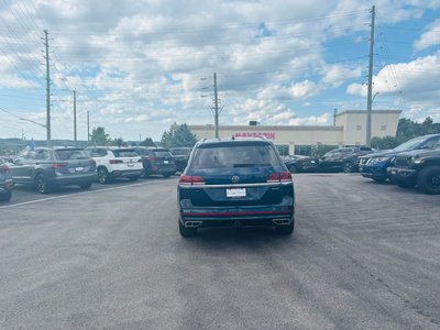 2021 Volkswagen Atlas in Barrie, Ontario