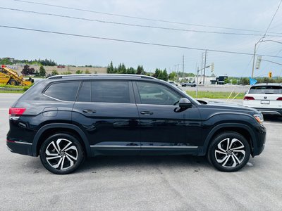 2022 Volkswagen Atlas in Barrie, Ontario