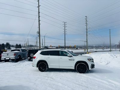 2022 Volkswagen Atlas in Barrie, Ontario