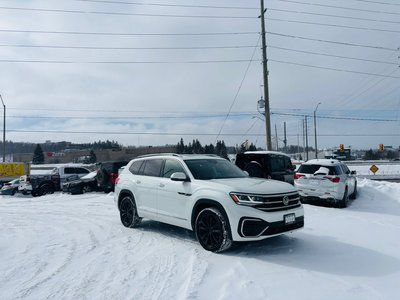 2022 Volkswagen Atlas in Barrie, Ontario