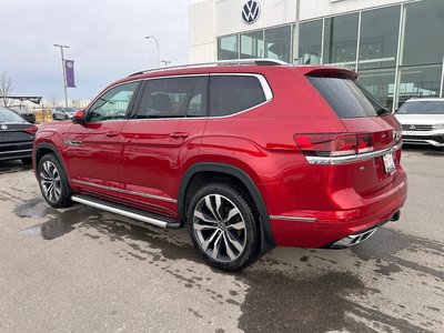 2023 Volkswagen Atlas in Calgary, Alberta