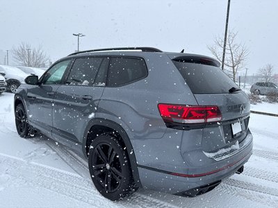 2023 Volkswagen Atlas in Mississauga, Ontario