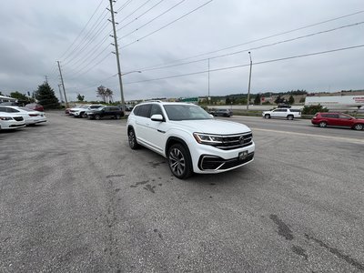 2023 Volkswagen Atlas in Barrie, Ontario
