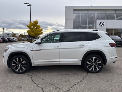 2024 Volkswagen Atlas in Mississauga, Ontario