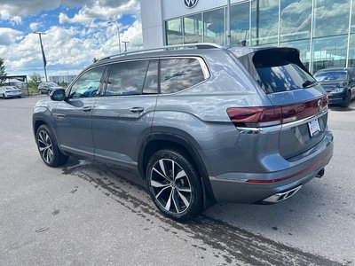 2024 Volkswagen Atlas in Calgary, Alberta