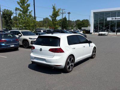 2017 Volkswagen Golf GTI in Saint-Bruno-de-Montarville, Quebec