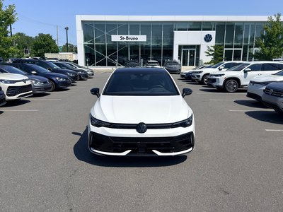 Volkswagen Golf R  2025 à Saint-Bruno-de-Montarville, Québec