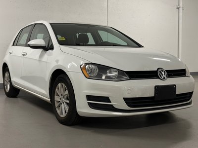 Volkswagen Golf  2016 à Vancouver, Colombie-Britannique