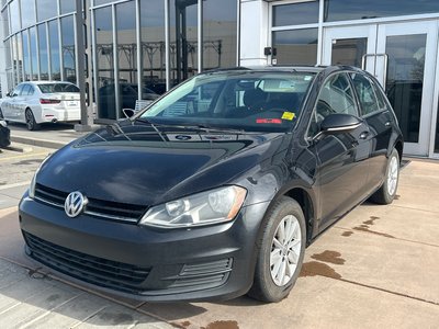 Volkswagen Golf  2017 à Calgary, Alberta