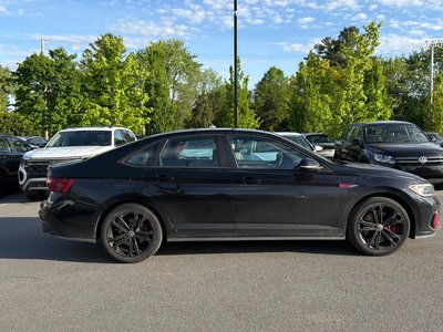 2022 Volkswagen Jetta GLI in Saint-Bruno-de-Montarville, Quebec