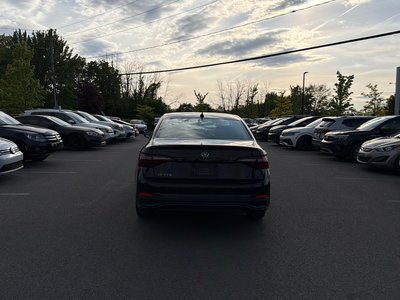 Volkswagen Jetta  2023 à Saint-Bruno-de-Montarville, Québec