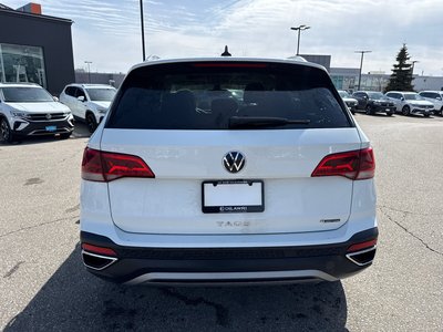 Volkswagen Taos  2023 à Mississauga, Ontario