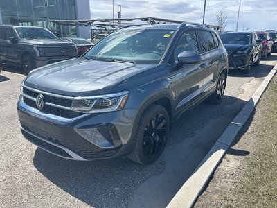 Volkswagen Taos  2023 à Calgary, Alberta