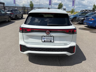 2025 Volkswagen Tiguan in Calgary, Alberta