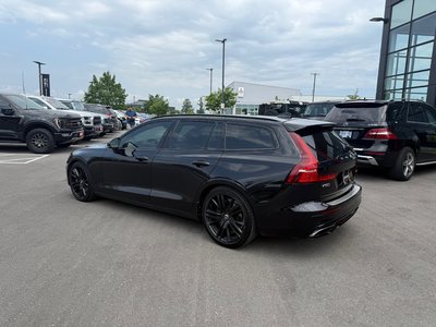 Volvo V60  2019 à Mississauga, Ontario