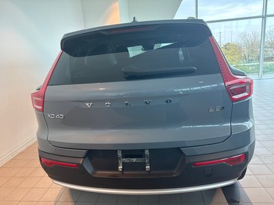 2023 Volvo XC40 in Toronto, Ontario