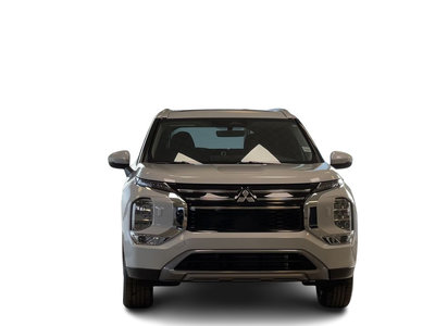 2025 Mitsubishi Outlander in Regina, Saskatchewan