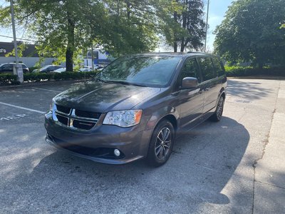 2017  Grand Caravan in North Vancouver, British Columbia