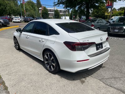 2025 Honda Civic Hybrid in North Vancouver, British Columbia