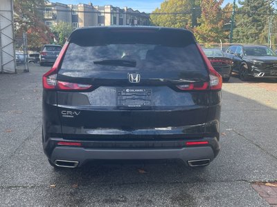 2025  CR-V Hybrid in North Vancouver, British Columbia